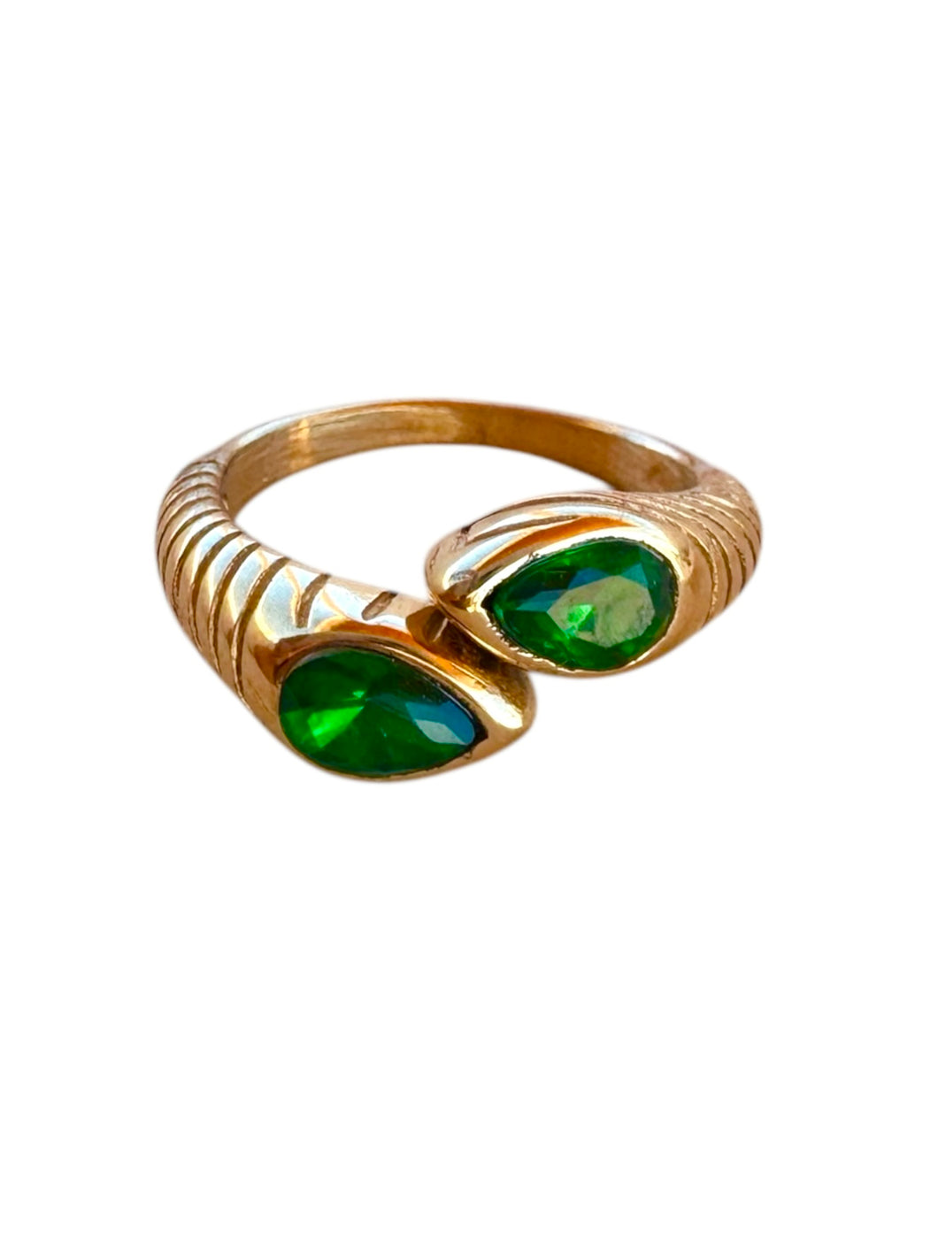 Izzy Twist Pear Emerald Pearl Ring